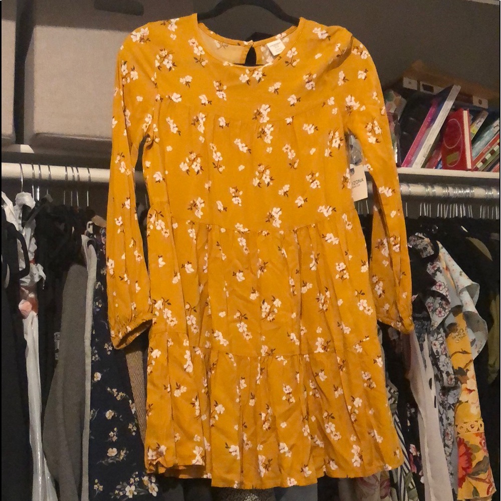 Girls size XL 16 flower dress